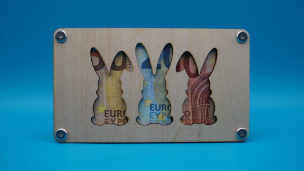 Kreativer Oster Geldgeschenkhalter „Drei Häschen“ 🐰💰. Hochwertig, nachhaltig & wiederverwendbar – perfekt für stilvolle Ostergeschenke!